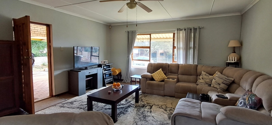 2 Bedroom Property for Sale in Wavecrest Eastern Cape